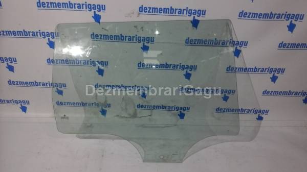 Vand geam usa ds VOLKSWAGEN PASSAT / 3B3 - 3B6 (2000-2005) din dezmembrari