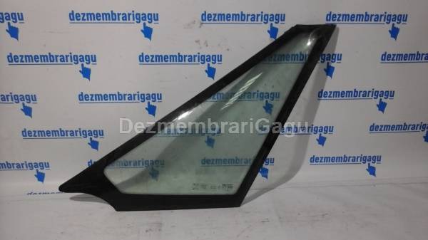 Geam coltar sf Renault 9