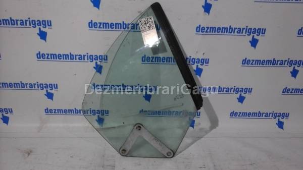 De vanzare geam coltar ds PEUGEOT 206
