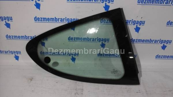 De vanzare geam coltar ds PEUGEOT 207