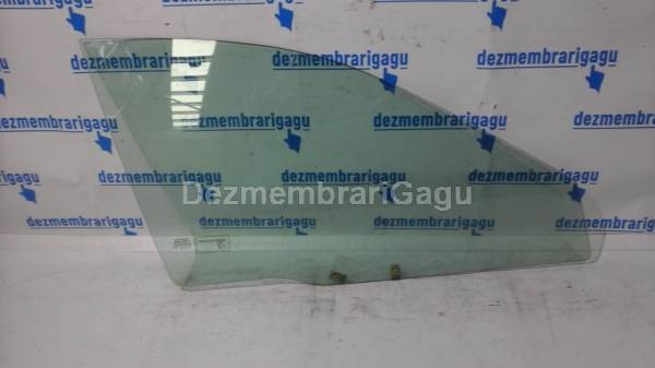 De vanzare geam usa df VOLVO V40