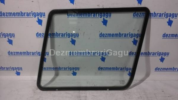 De vanzare geam coltar ds LAND ROVER DISCOVERY I (1989-1994)