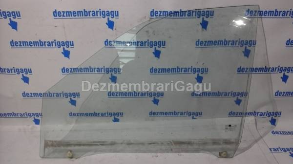 De vanzare geam usa sf KIA CARNIVAL II (2001-)