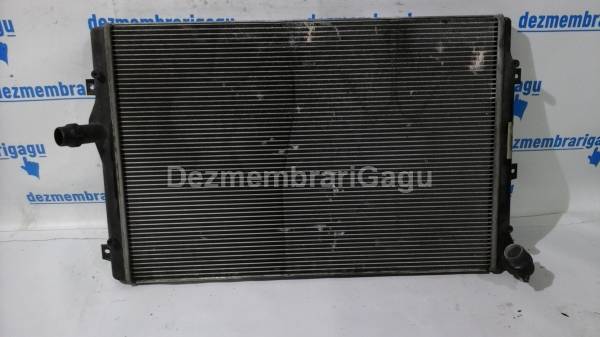 Radiator apa Volkswagen Passat