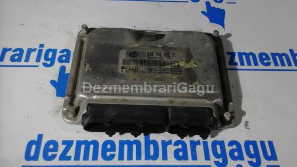 Calculator motor ecm ecu VOLKSWAGEN POLO (1994-2001), 1.0 Benzina, 37 KW