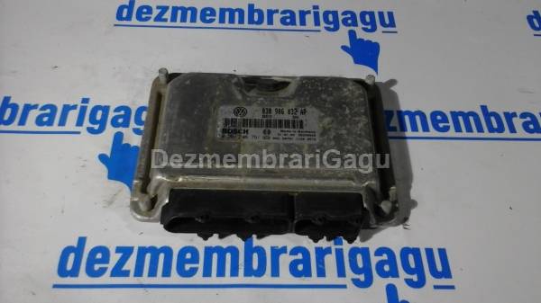 Calculator motor ecm ecu VOLKSWAGEN POLO (1994-2001), 1.0 Benzina, 37 KW