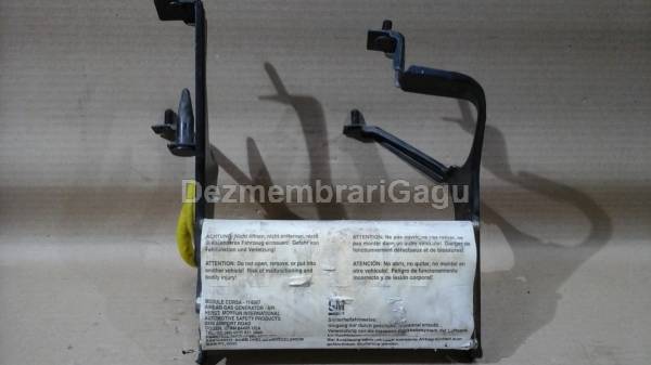 De vanzare airbag bord pasager OPEL CORSA B (1993-2000)