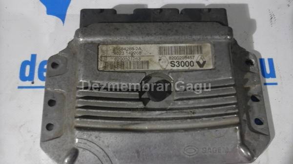 Calculator motor ecm ecu RENAULT MEGANE II (2002-), 1.6 Benzina, 83 KW