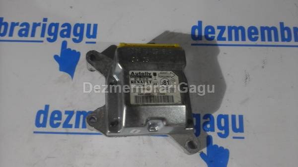 Calculator airbag RENAULT ESPACE IV (2002-)