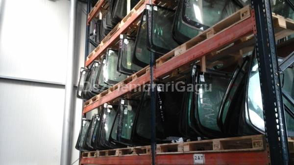 Vand luneta PEUGEOT 206 din dezmembrari