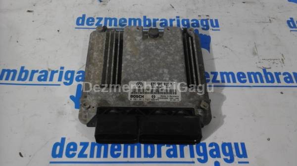 De vanzare calculator motor ecm ecu VOLKSWAGEN CADDY III (2004-)