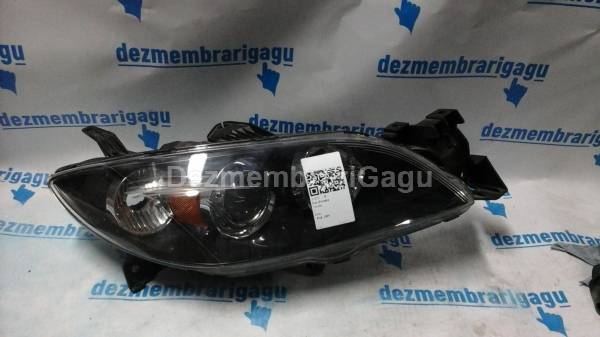 De vanzare far dreapta MAZDA 3 second hand