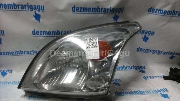 De vanzare far stanga TOYOTA LAND CRUISER /J12 (2003-)