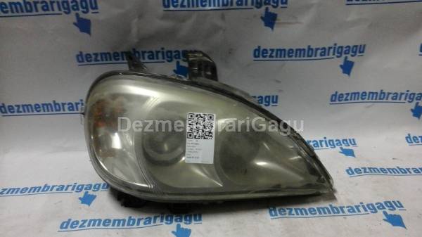 Far dreapta Mercedes M-class / W163