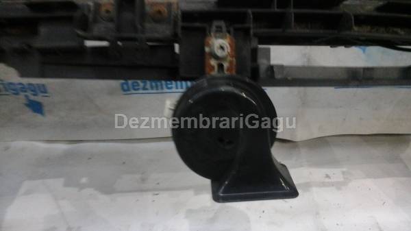De vanzare claxon RENAULT SCENIC II (2003-)