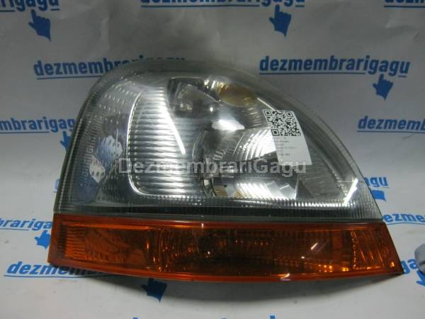Far dreapta Renault Master I