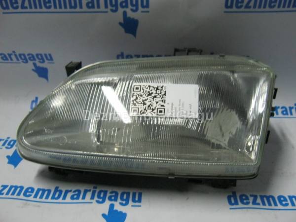 De vanzare far stanga RENAULT MEGANE SCENIC (1997-1999)