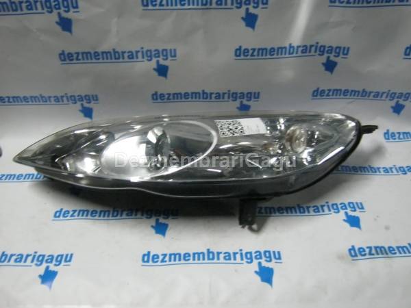  Far stanga PEUGEOT 407 sh