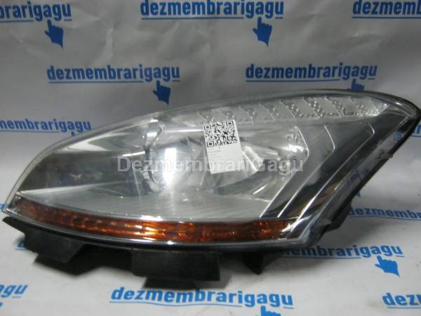 Vand far stanga CITROEN C4 PICASSO din dezmembrari