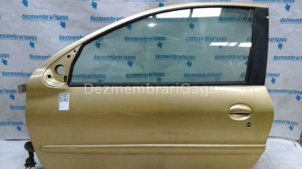 De vanzare geam usa stanga PEUGEOT 206