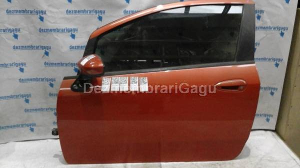 De vanzare usa stanga portiera stg FIAT GRANDE PUNTO