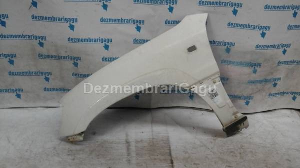 De vanzare aripa stanga fata TOYOTA RAV 4 I (1994-2000)