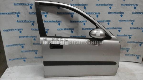 De vanzare geam usa df ROVER 25