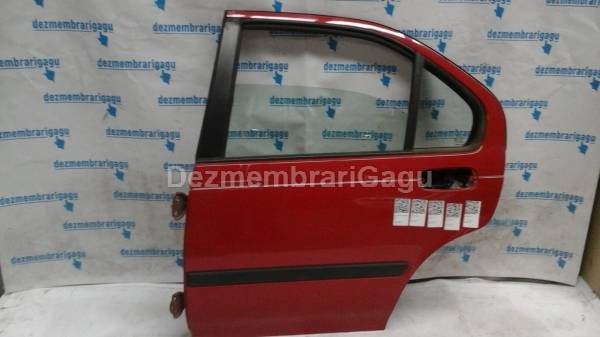 De vanzare geam coltar ss ROVER 45