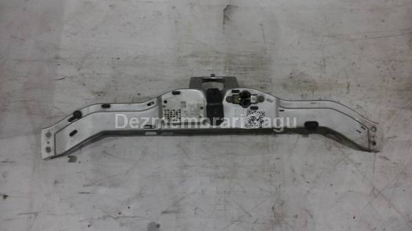 Traversa intre faruri Mercedes C-class / 202