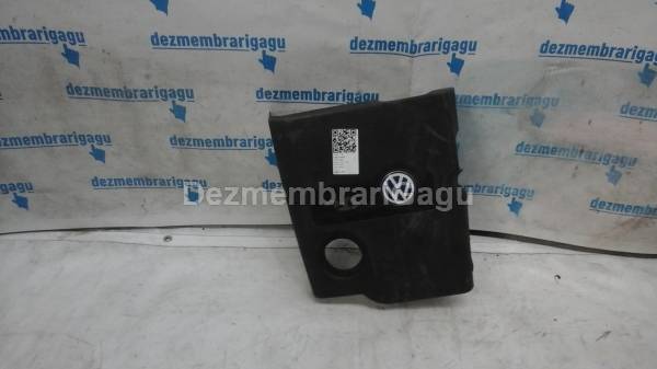 De vanzare capac motor VOLKSWAGEN PASSAT / 3B3 - 3B6 (2000-2005), 2.0 Benzina second hand