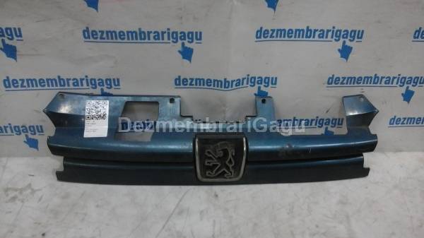 De vanzare grile capota PEUGEOT 306
