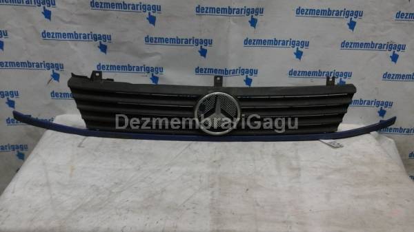 Grile capota Mercedes V-class / 638/2