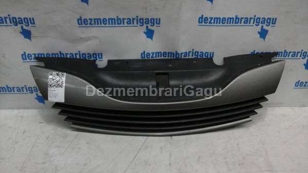 De vanzare grile capota RENAULT LAGUNA II (2001-)