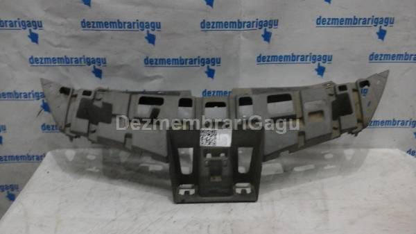 Vand traversa intre faruri RENAULT CLIO III (2005-) din dezmembrari