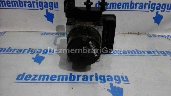 De vanzare pompa abs VOLKSWAGEN POLO (2001-2009) second hand