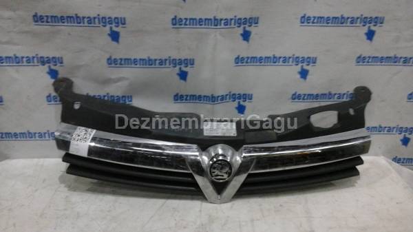 De vanzare grile capota OPEL ASTRA H (2004-) second hand