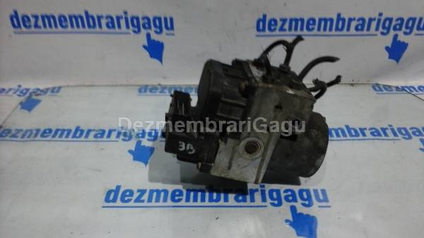 De vanzare pompa abs VOLKSWAGEN PASSAT / 3B2 - 3B5 (1996-2000) second hand