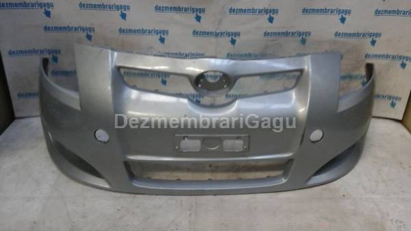 Vand bara fata TOYOTA AURIS