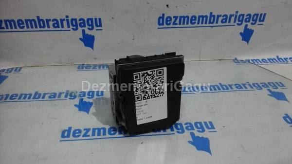 De vanzare pompa abs SMART FORFOUR Benzina