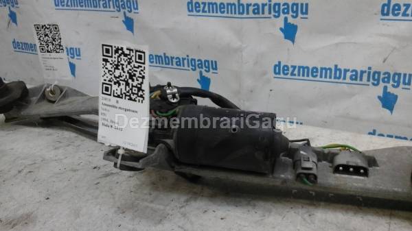 De vanzare motoras stergator fata VOLVO 850