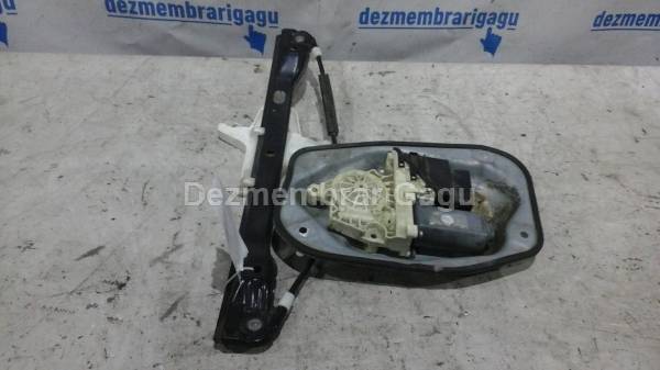 Macara geam ss VOLKSWAGEN GOLF V (2003-)