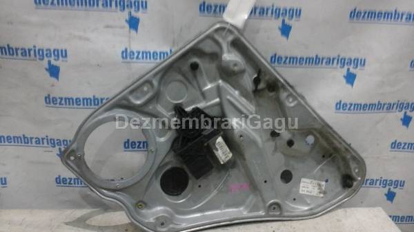 Macara geam ds VOLKSWAGEN PASSAT / 3B3 - 3B6 (2000-2005)