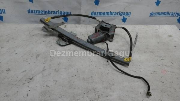 Macara geam sf Mazda 3