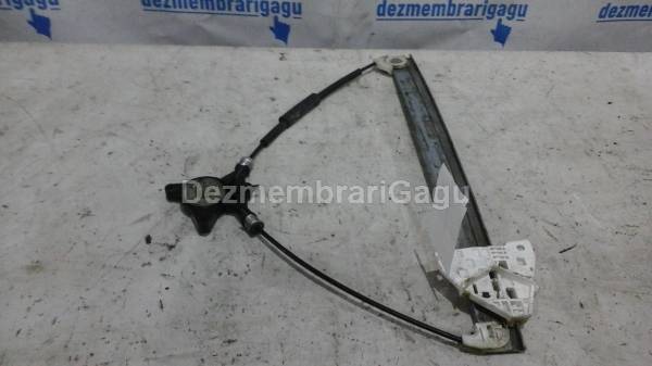 De vanzare macara geam ss MAZDA 3