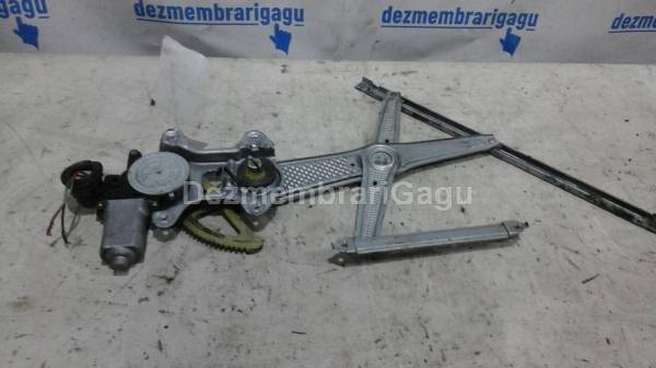 Vand macara geam sf TOYOTA YARIS / P90 (2006-) din dezmembrari