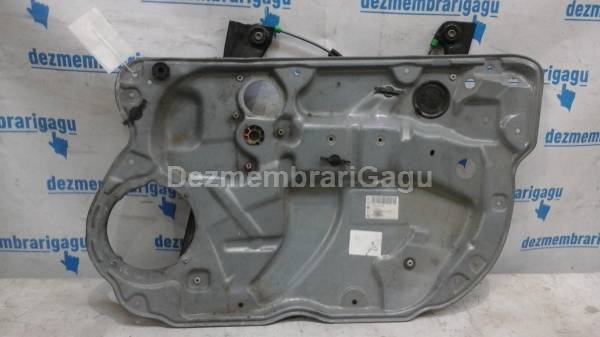 Vand macara geam df VOLKSWAGEN POLO (2001-2009) din dezmembrari