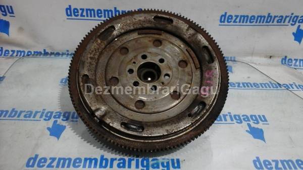 De vanzare volanta AUDI A4 II (2000-2004), 1.8 Benzina, 120 KW