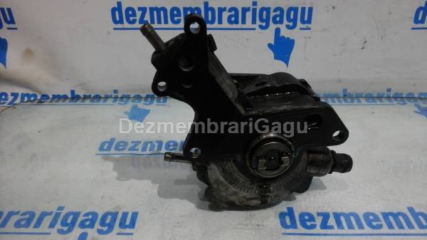 De vanzare pompa vacuum VOLKSWAGEN GOLF V (2003-), 1.9 Diesel, 74 KW