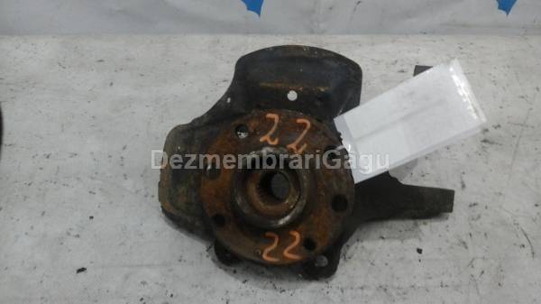 Fuzeta fata dreapta Opel Corsa B