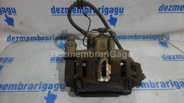De vanzare etrier fata dreapta PEUGEOT 806 second hand